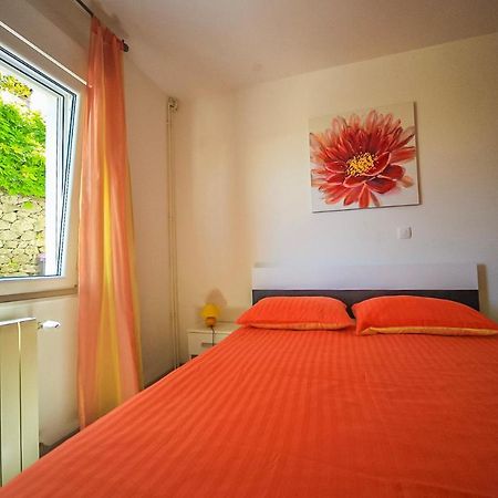 Apartman Carmen Volosko Opatija Extérieur photo